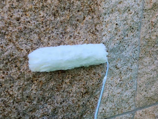 建材の材質に合った撥水剤を塗布する
